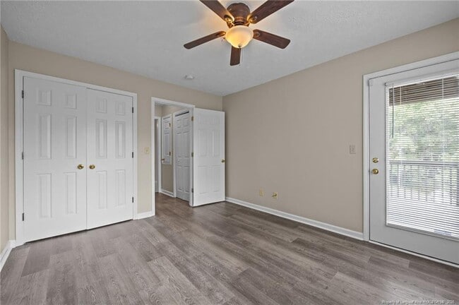 Building Photo - 962 Stewarts Creek Dr