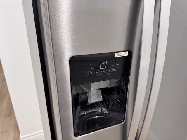 Building Photo - 9947 Norwich