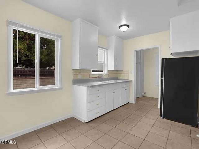 Building Photo - 438 S Fremont Ave