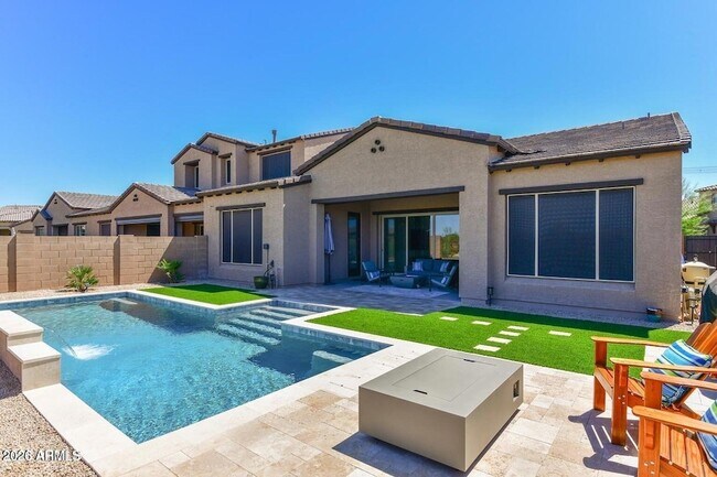 Building Photo - 17775 W Sunward Dr