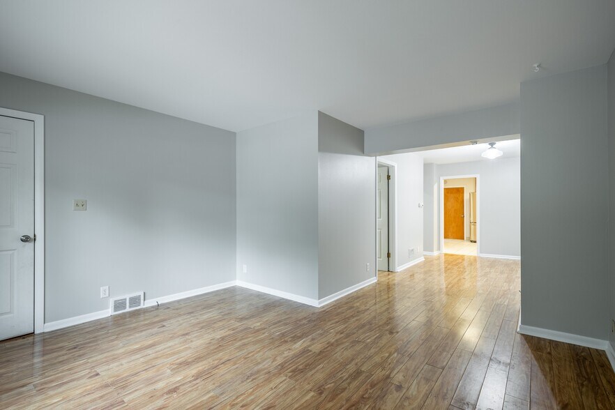 Building Photo - 1524 N Humboldt Ave