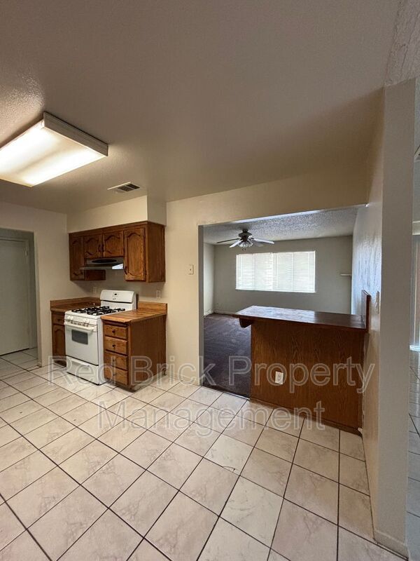 Building Photo - 3321 Pierre Ct