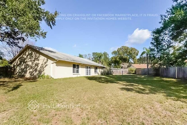 Building Photo - 503 Hillside Ct