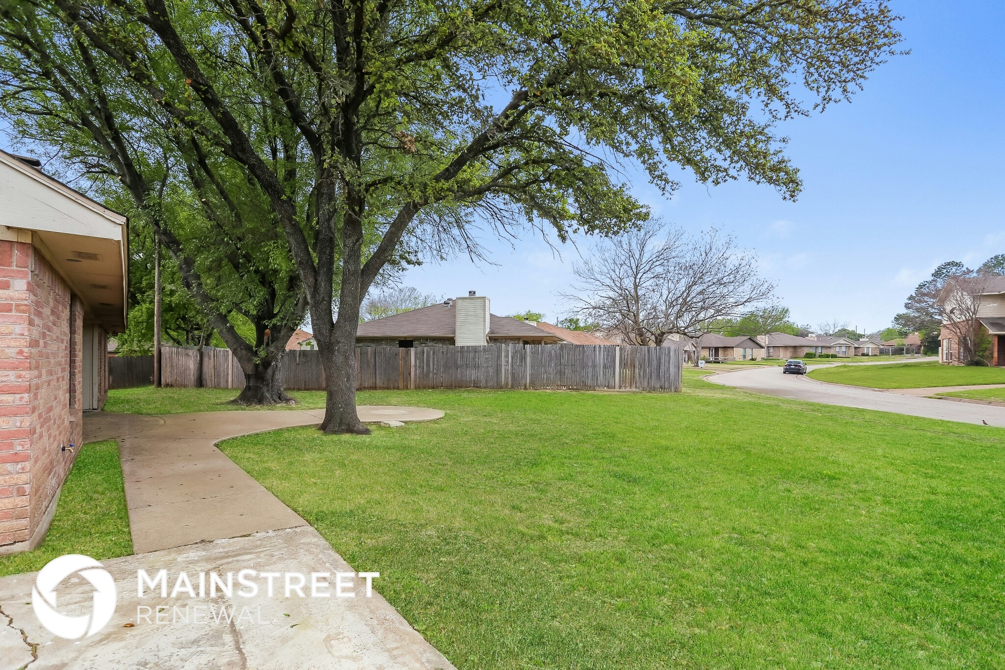 Building Photo - 5300 Stagetrail Dr