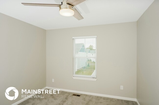 Building Photo - 2048 Hoosier Way