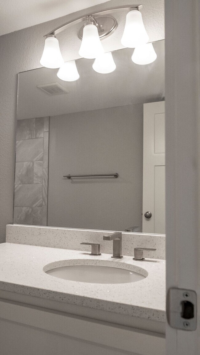 Primary Photo - The Finley Downtown - Unit 313