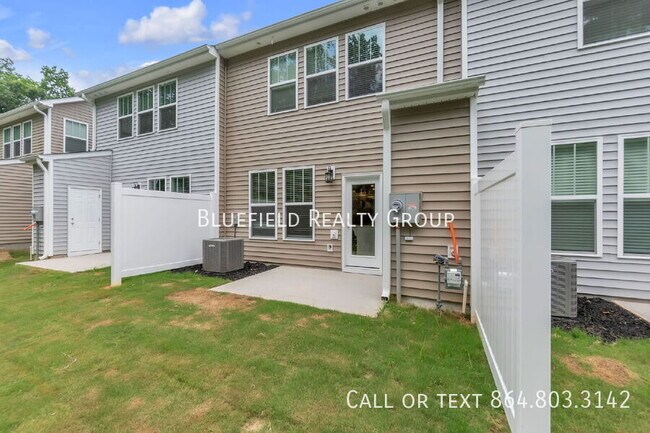 Building Photo - 406 E Parima Ct