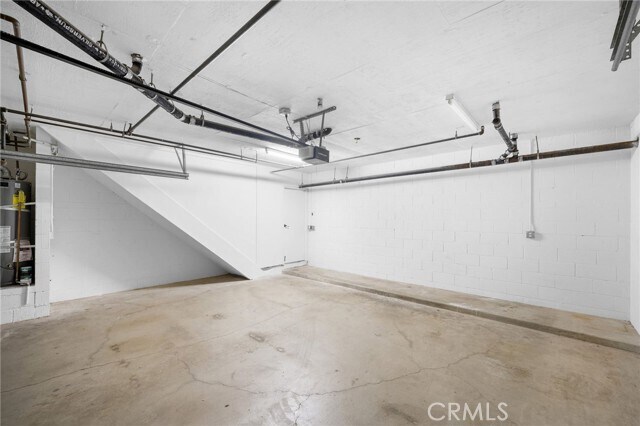 Building Photo - 918 E Harvard St