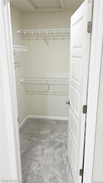 Building Photo - 4932 Glenora Dr