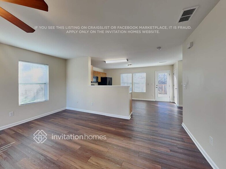 Building Photo - 233 Aershire Ct