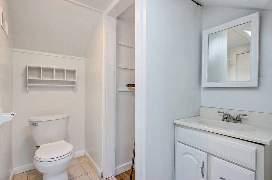 Building Photo - 1846 Elsey Dr