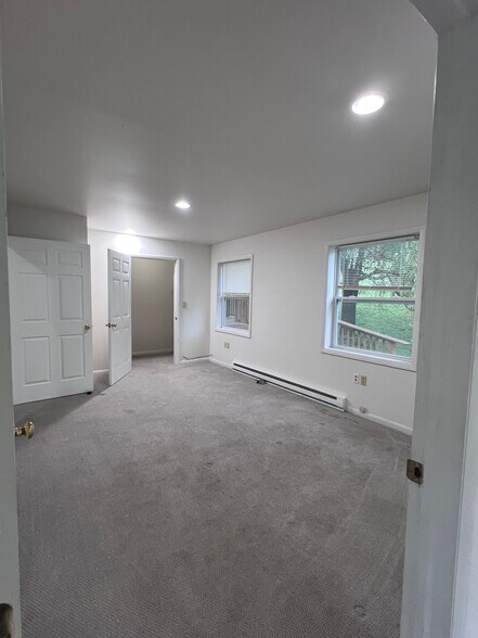 Building Photo - 3646 NY-145