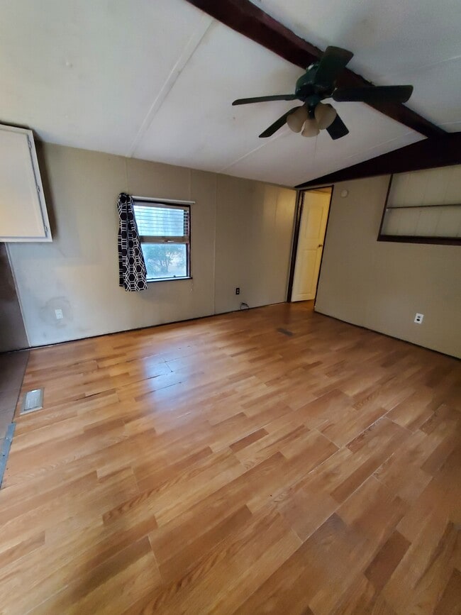 Building Photo - 8186 W Fairoak Ct