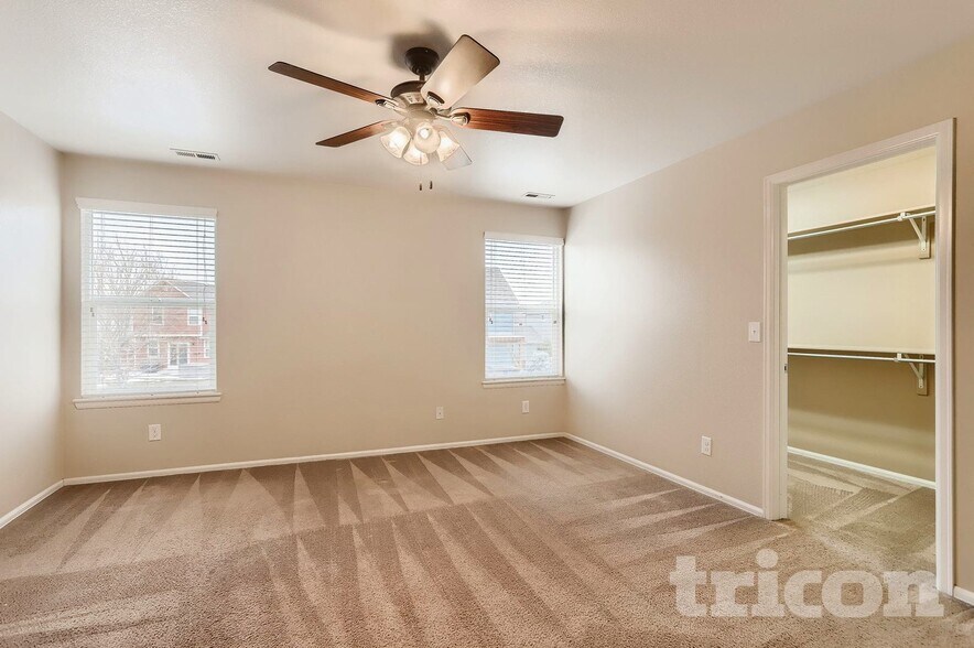 Building Photo - 1570 Edenbridge Dr
