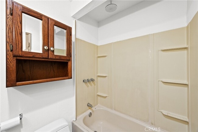 Building Photo - 18620 Hatteras St