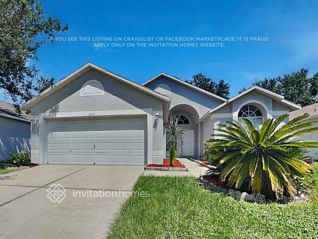 Building Photo - 12513 Lake Vista Dr