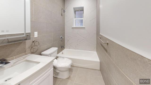 Building Photo - 2 bedroom in Brooklyn NY 11220