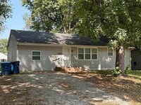 Building Photo - 1125 Redman Blvd