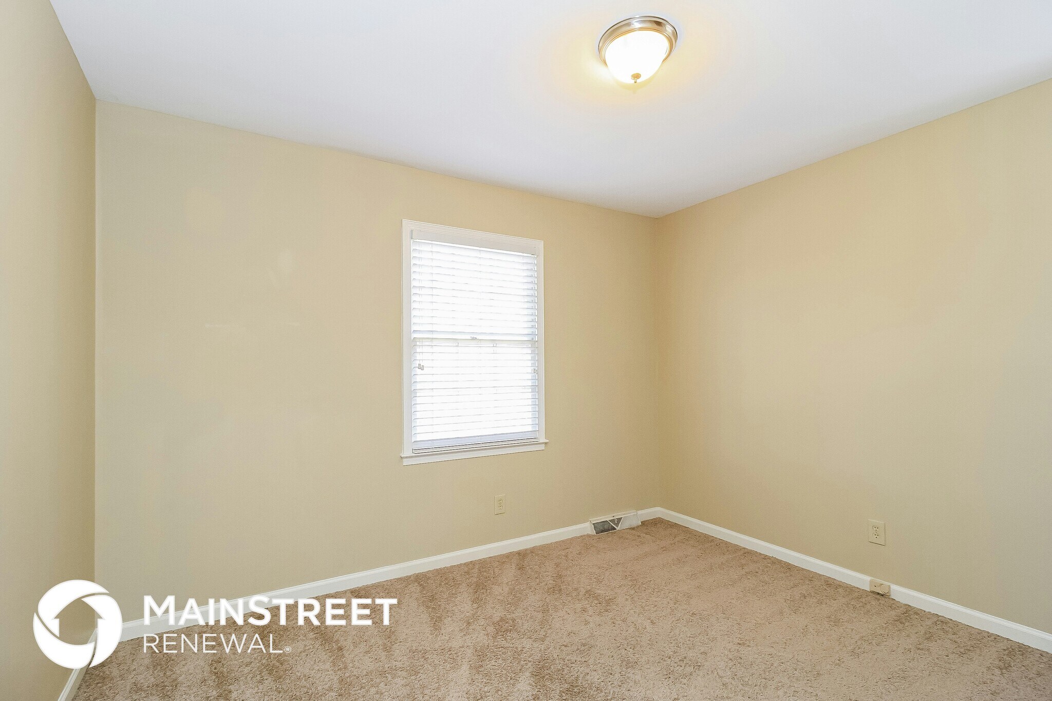 Building Photo - 4441 Fernbrook Dr