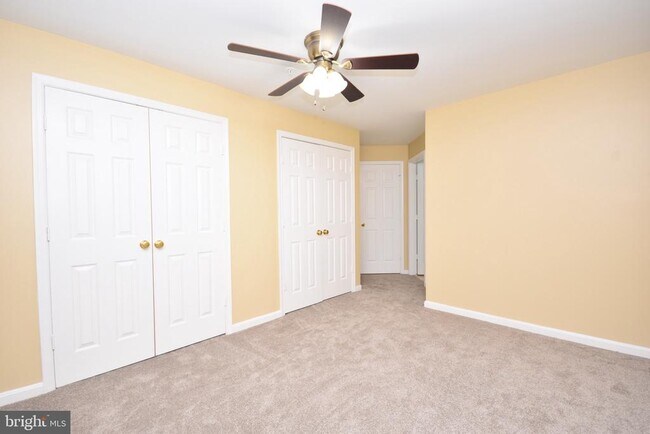Building Photo - 11000 Kinship Ct