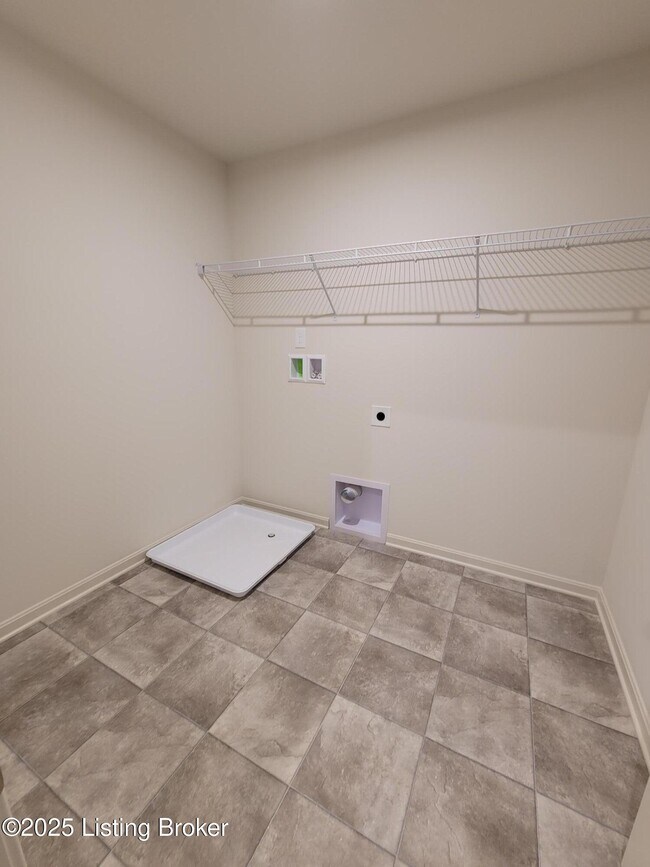 Building Photo - 1003 Dry Run Ct