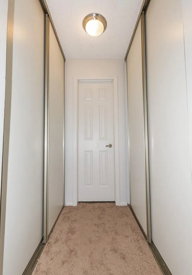 Building Photo - 12513 E Pacific Cir