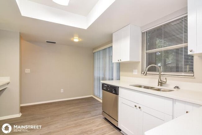 Building Photo - 14513 Arbor Hills Rd, Tampa, FL 33625