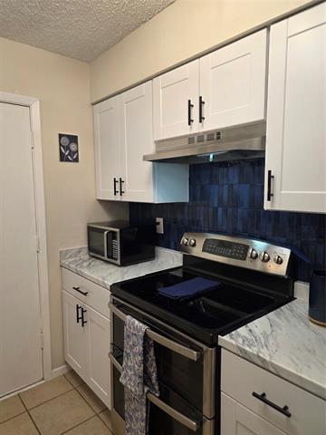 Building Photo - 709 Cain Dr