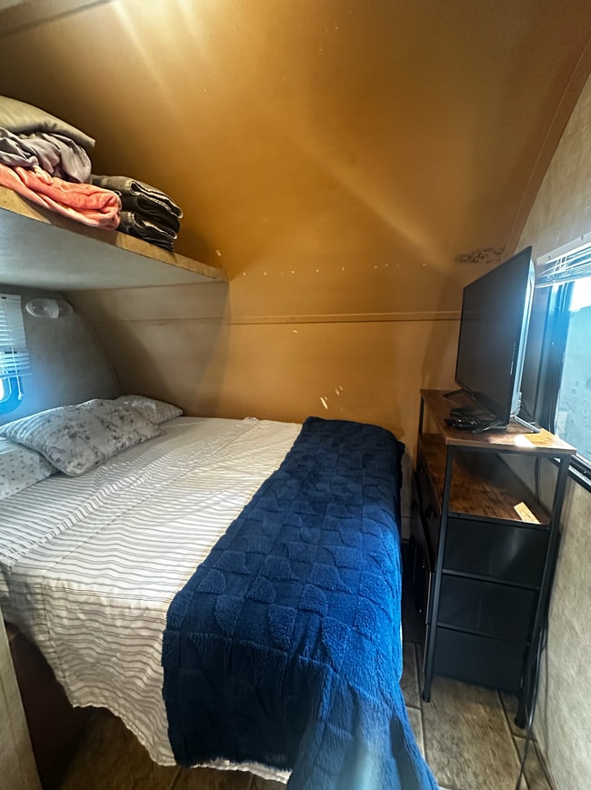 Building Photo - Lambright St, Tampa, FL 33604