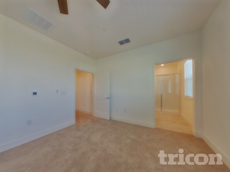 Building Photo - 8205 Perla Wy