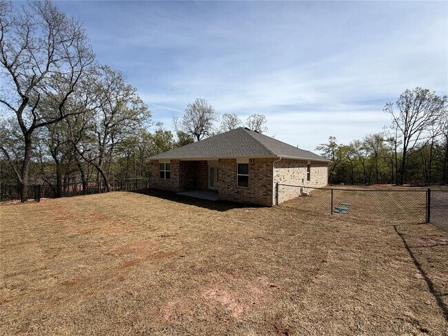 Building Photo - 17351 Lantana Loop