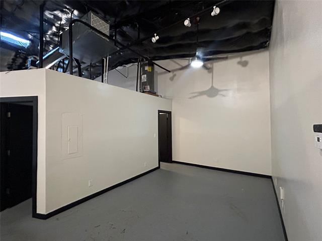 Building Photo - 2007 S Ervay St