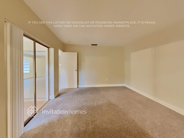 Building Photo - 7160 NW 21st St