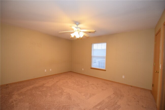 Building Photo - 1154 Homestead Loop