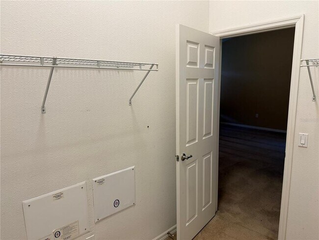 Building Photo - 1754 Altavista Cir