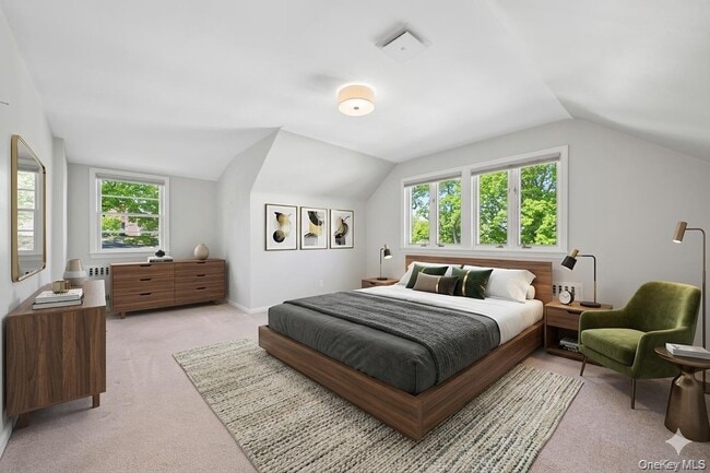 Building Photo - 6 Wildway