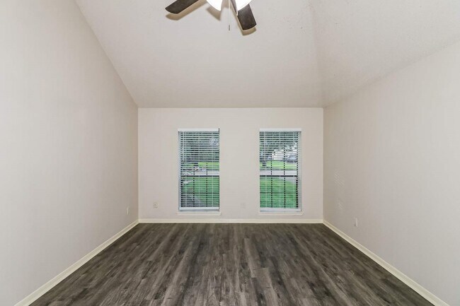 Building Photo - 22947 Benbury Dr