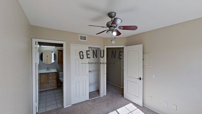 Building Photo - Dual Master Two Bedroom Townhouse in Gated...