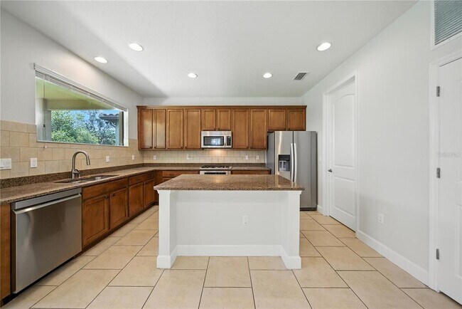 Building Photo - 8209 Dunham Station Dr