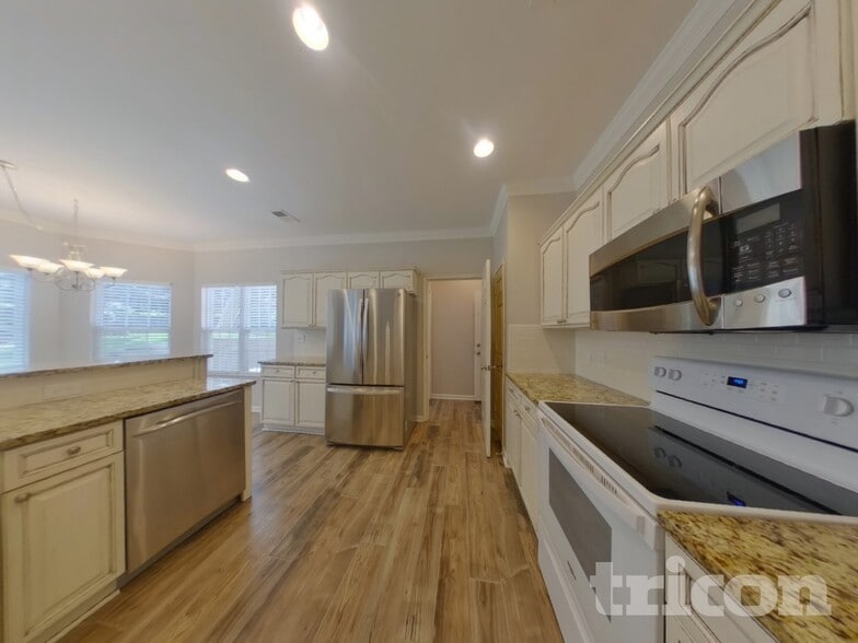 Building Photo - 9127 Dalmeny House Ln