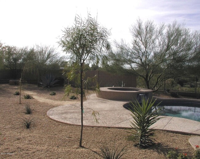 Building Photo - 4537 E Thunder Hawk Rd