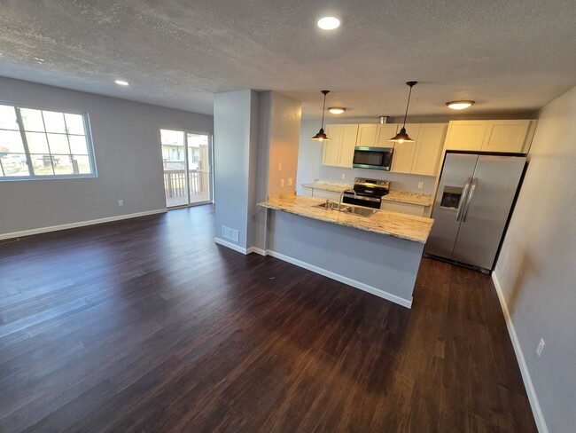 Building Photo - 4741 Welcome Ave N