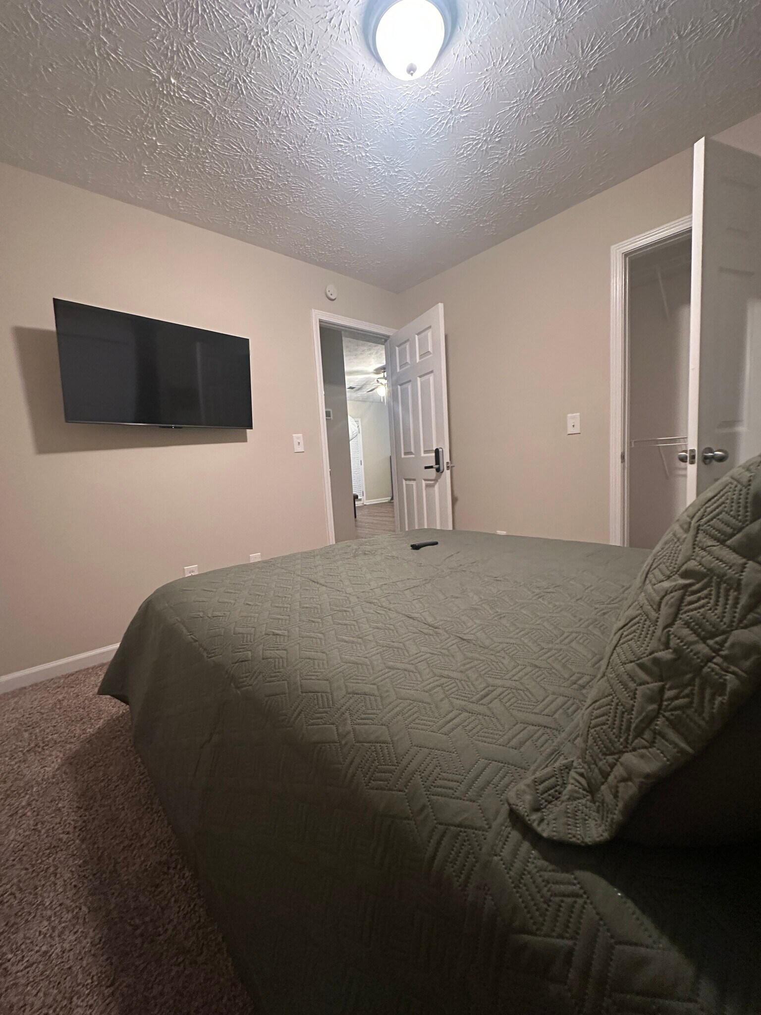 Building Photo - 6630 Leisure Trl