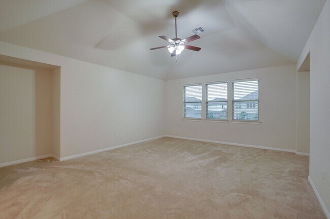 Building Photo - 16005 Axehandle Trl