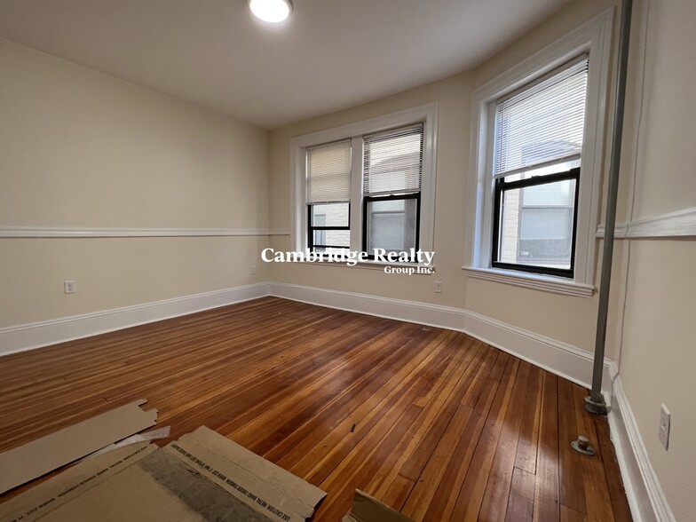 Building Photo - 875 Massachusetts Ave