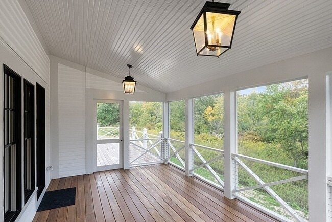 Building Photo - 38 McCallar Ln