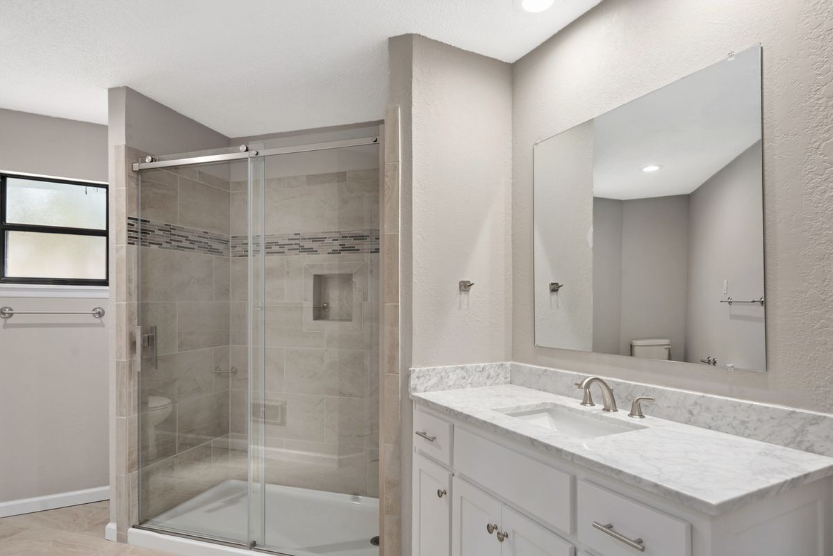 Building Photo - 104 Bogie Ln