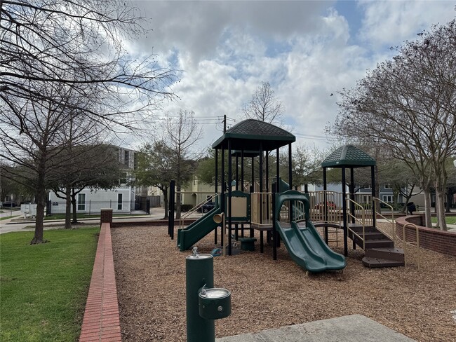 Building Photo - 1908 Bailey St