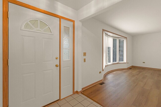 Building Photo - 9147 Boardwalk Terrace