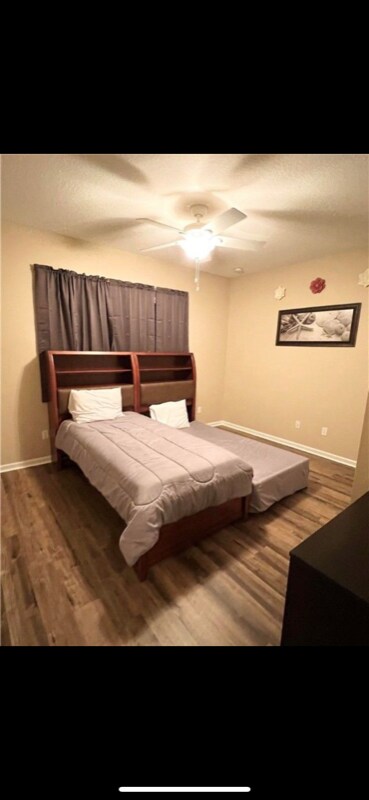 Building Photo - 75169 Fern Creek Dr